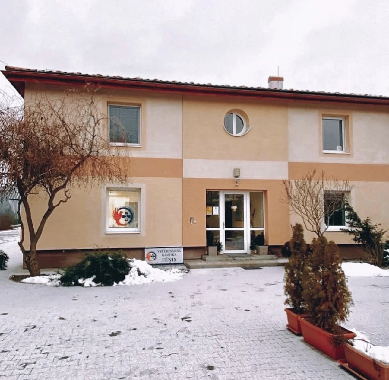 Budova veterinárnej kliniky Fénix na Štrkovej 10A v Žiline